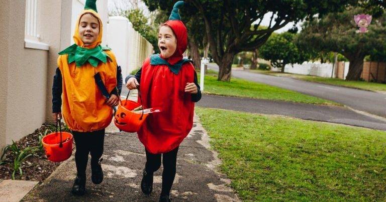 For Happy Baby 15 Ways to stay safe trick or treating this Halloween https://www.forhappybaby.com/15-ways-to-stay-safe-trick-or-treating-this-halloween/