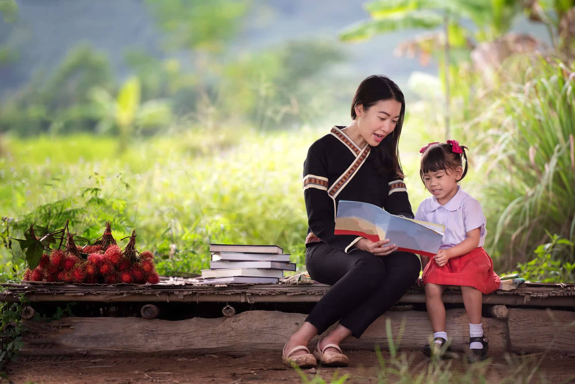 For Happy Baby “Why do they feel sad?” Shared book reading reveals how children learn about others’ emotions https://www.forhappybaby.com/why-do-they-feel-sad-shared-book-reading-reveals-how-children-learn-about-others-emotions/